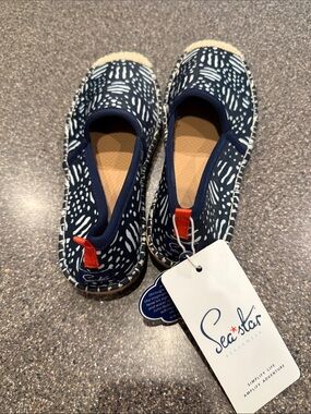 Sea Star Beachcomber Navy Patterned Espadrille Slippers
